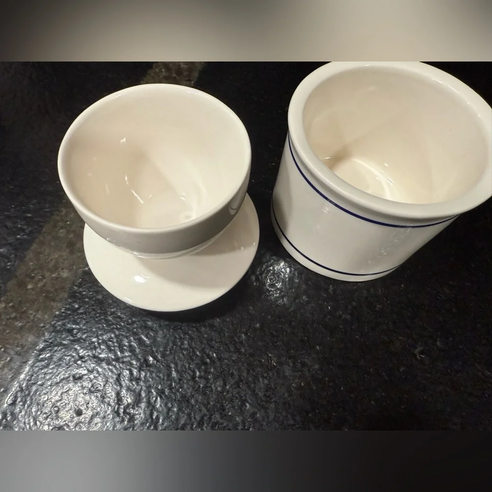 🧈 Vintage Blue Line Butter Bell Crock – 4”x4”x4” - Picture 5 of 9